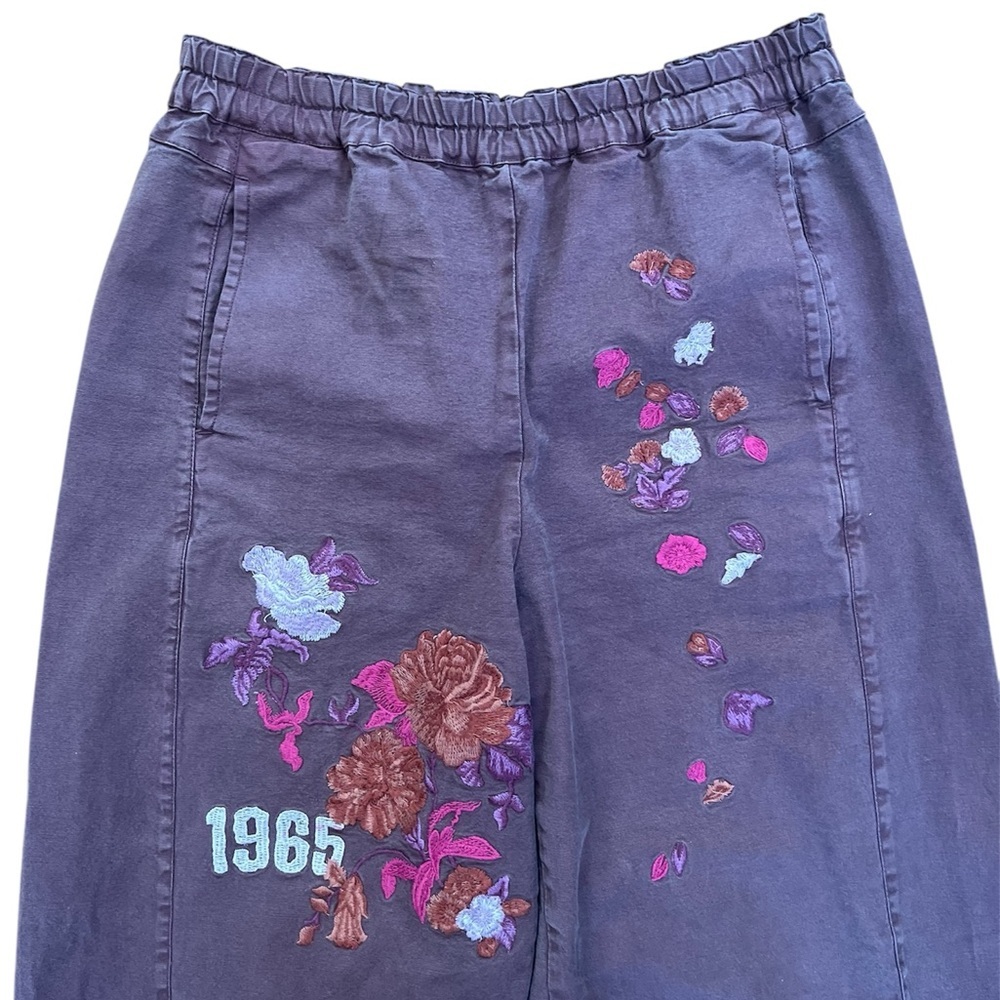 Pilcro 1965 Dusty Purple Izzie Relaxed Pull On Barrel Pants Floral Embroidery - Picture 8 of 12
